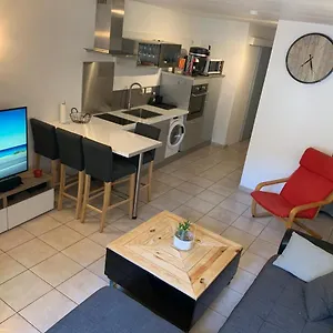  Appartement Moderne Au Centre-ville De